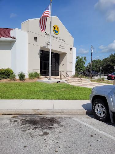 escuelas de manejo Okeechobee